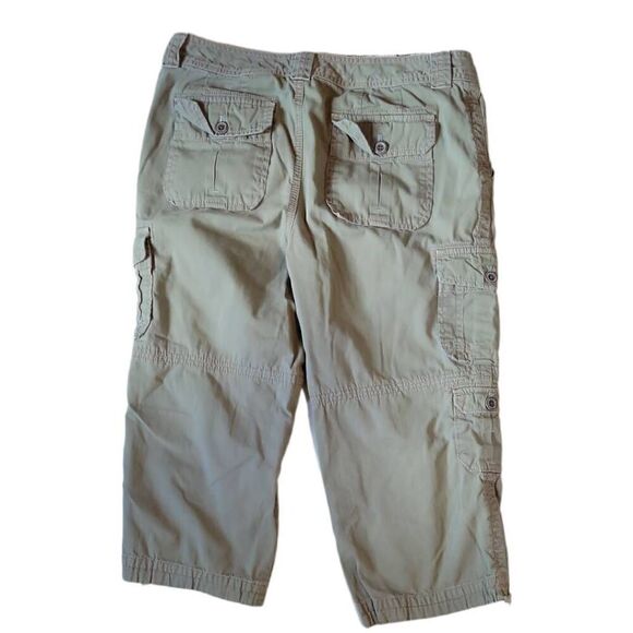 Eddie Bauer Khaki Cotton Women's Cargo Capri Pants Size 12 - Picture 3 of 7
